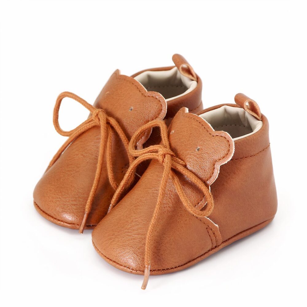 Soft baby moccasins with laces and teddy bear shape - Image 4