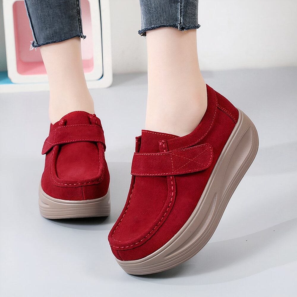 Suede-effect wedge loafers with velcro fastening for women - Image 4