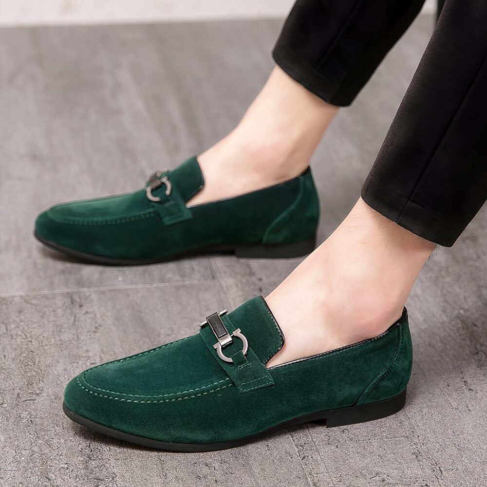 Suede loafers with decorative chain for green men with wooden bottom