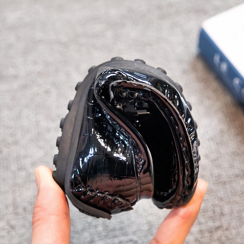 Versatile patent leather moccasins for boys - Image 5
