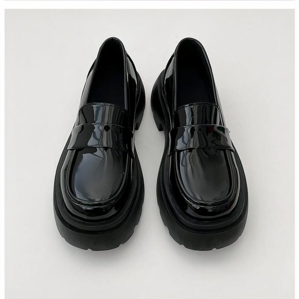 Women's vegan leather platform loafers - Image 6