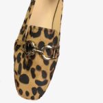 Leopard print loafers with chain for women featuring a metallic detail