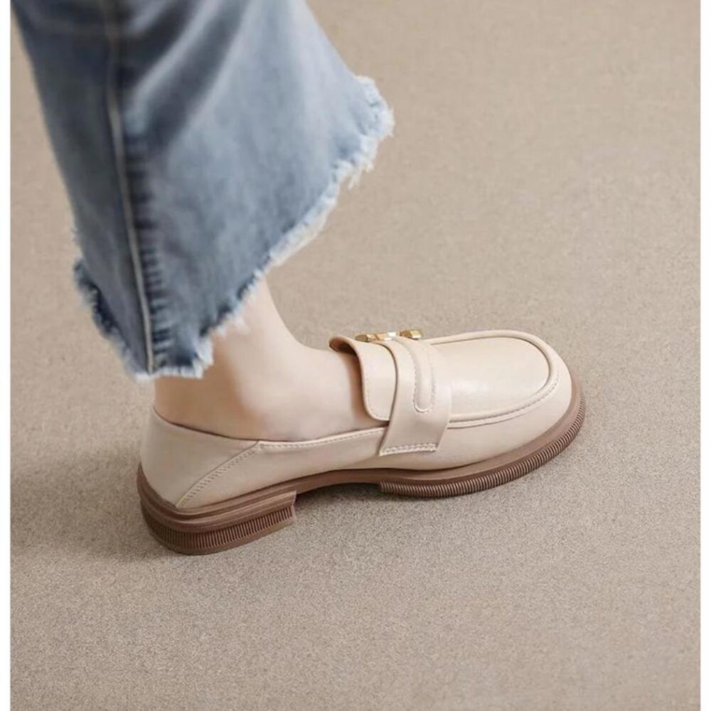 Soft elegant genuine leather loafers for women - Image 12
