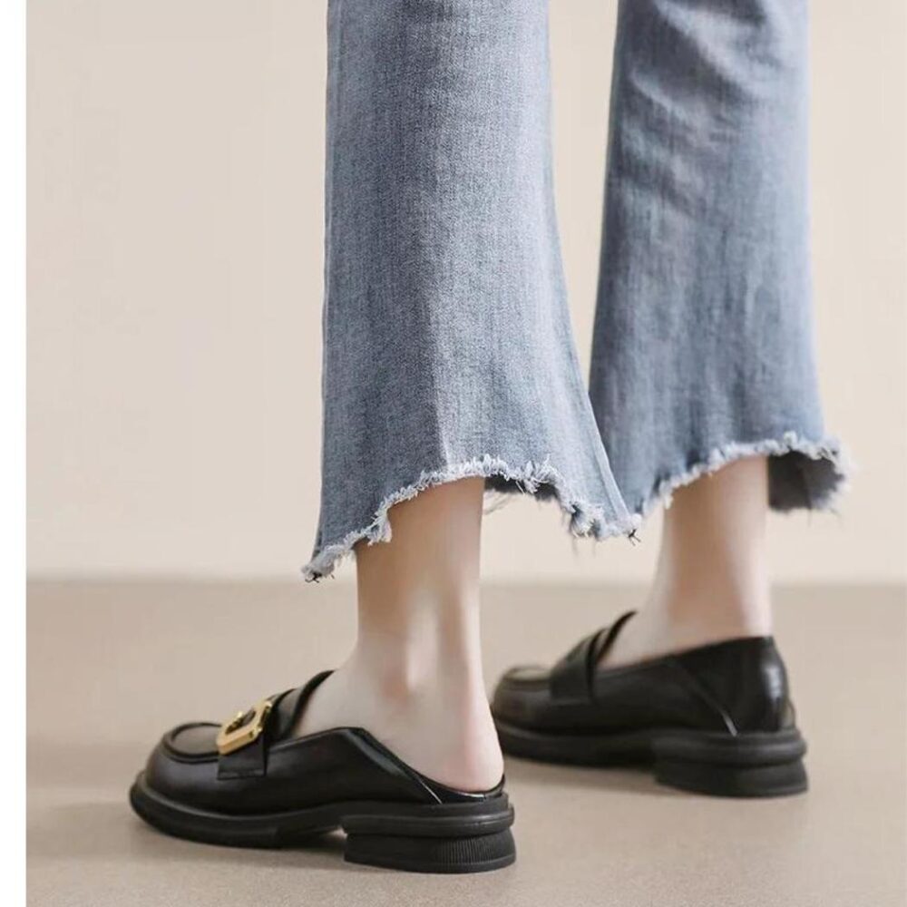 Soft elegant genuine leather loafers for women - Image 8